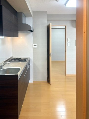 【居間・リビング】 | ノーブル | 居住中の為他号室の写真となります