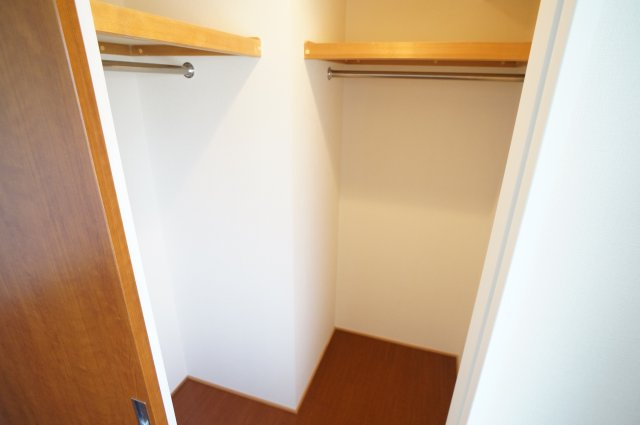 レイセニット奈良グラン・ヴェルジェの収納