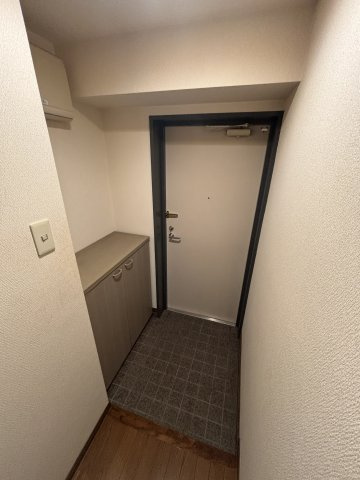 サニークレスト西船橋 の玄関
