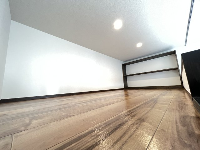 エヴァーグリーン小平の居間・リビング