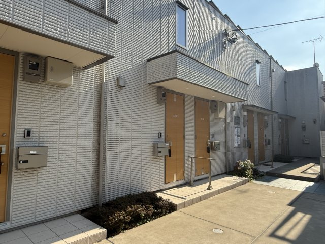 光ハウスのエントランス