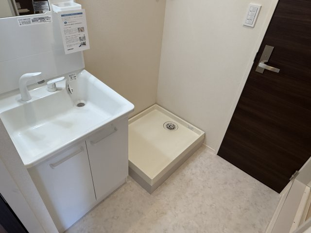 光ハウスの洗面所|同建物別室参考写真