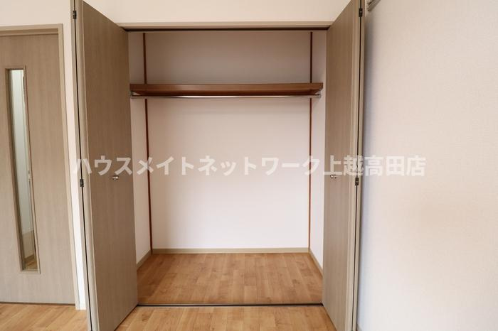 J'sパレスⅡ（ジェイズパレスⅡ）の収納|クローゼット