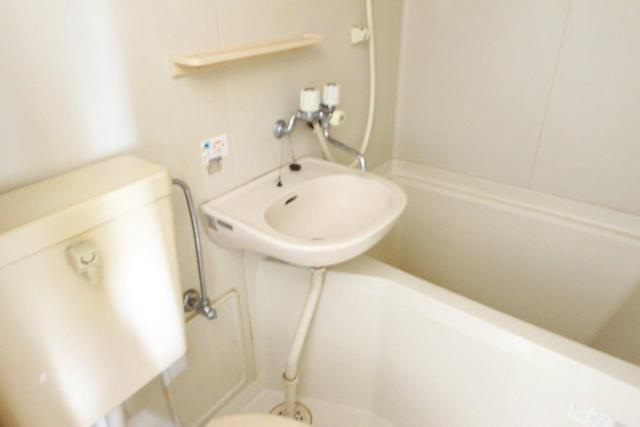 ＭＡＰＬＥＣＯＵＲＴの浴室