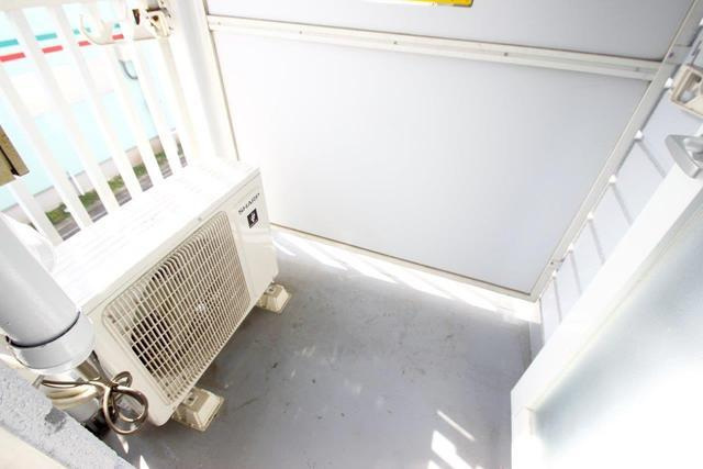 ＭＡＰＬＥＣＯＵＲＴのバルコニー