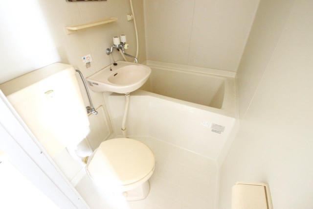 ＭＡＰＬＥＣＯＵＲＴの浴室