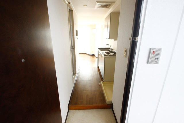 ＭＡＰＬＥＣＯＵＲＴの玄関