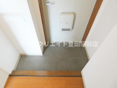 【玄関】 | ヴィラ・フェレイロ