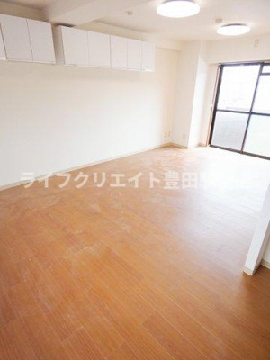 【居間・リビング】 | ヴィラ・フェレイロ