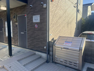 【エントランス】 | レオネクストファルコン２１