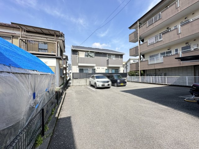 ベリーフォーレスト Ｃ棟の駐車場