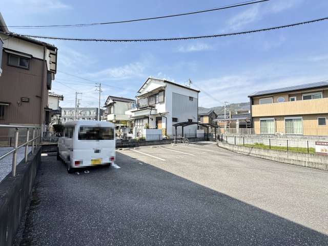 ベリーフォーレスト Ｃ棟の駐車場