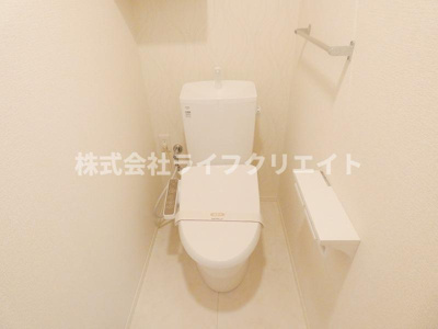 【トイレ】 | ピアチェーレ