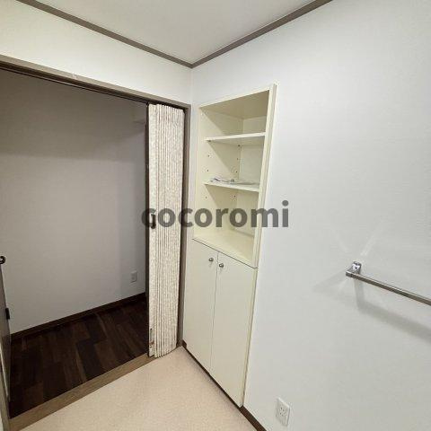 東香里野村マンションの収納