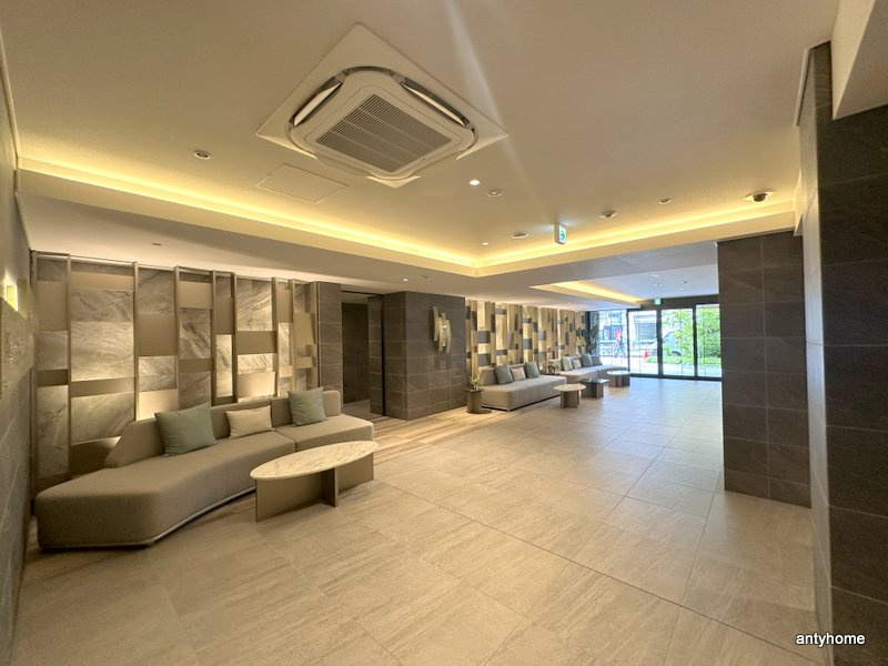 ファインレジデンス福島海老江　仲介手数料無料のロビー