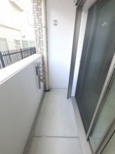 【バルコニー】