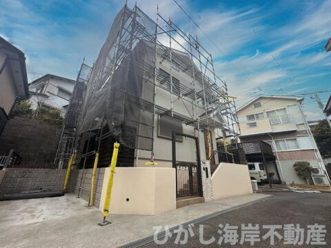 藤沢市鵠沼藤が谷２丁目　新築戸建の外観|2月17日撮影　リフォーム中　