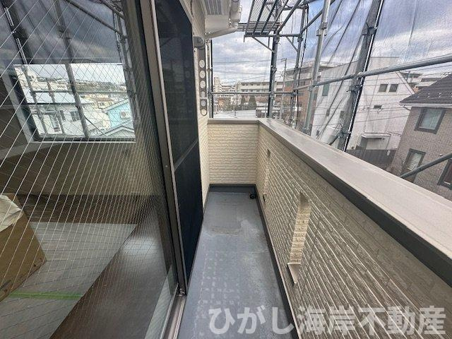 藤沢市鵠沼藤が谷２丁目　新築戸建のバルコニー|2月17日撮影　リフォーム中　バルコニー