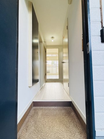 筑紫野市二日市北１丁目のアパートの玄関
