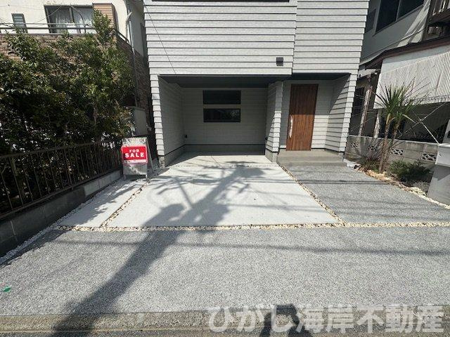 藤沢市鵠沼桜が岡３丁目　新築戸建の駐車場|駐車スペース