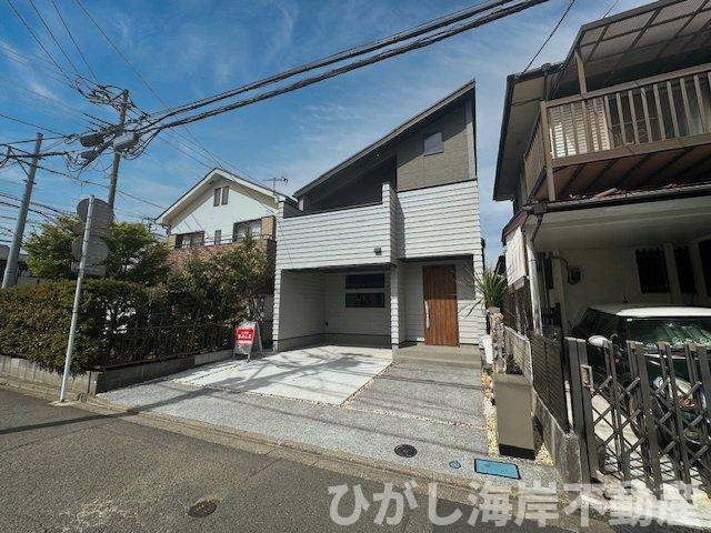 藤沢市鵠沼桜が岡３丁目　新築戸建の前面道路含む現地写真|現地外観