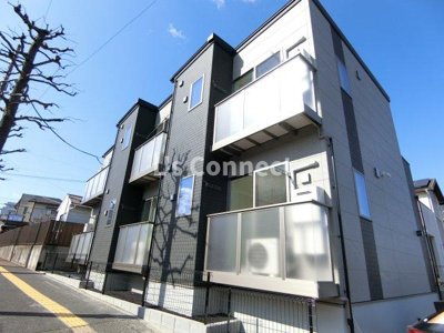 【外観】 | Ｌｕｃｅｎｔｅ | ２０２５年築のアパートです。