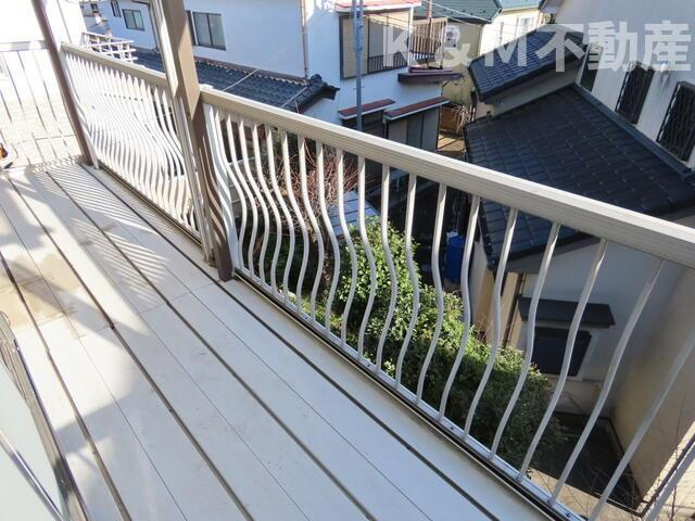 柏市戸建てのバルコニー|バルコニー付きです