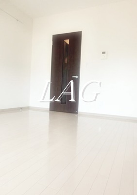 【居間・リビング】 | ヴィラ　クロシェット | 洋室です。