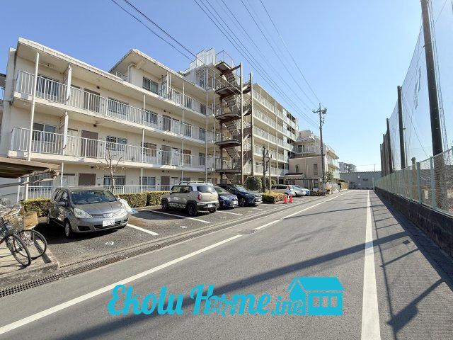 サンハイツ河辺パートⅡの外観