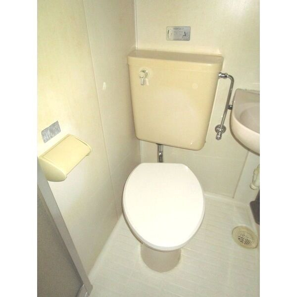 第5七福ビルのトイレ