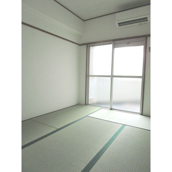 第5七福ビルの和室