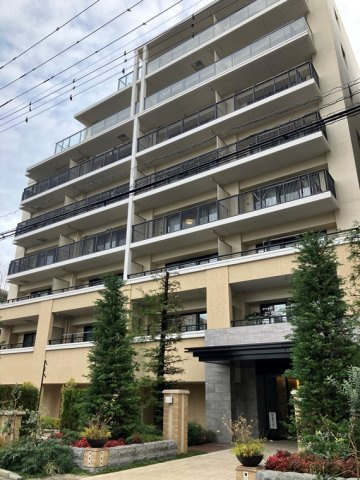 ローレルコート和光の外観