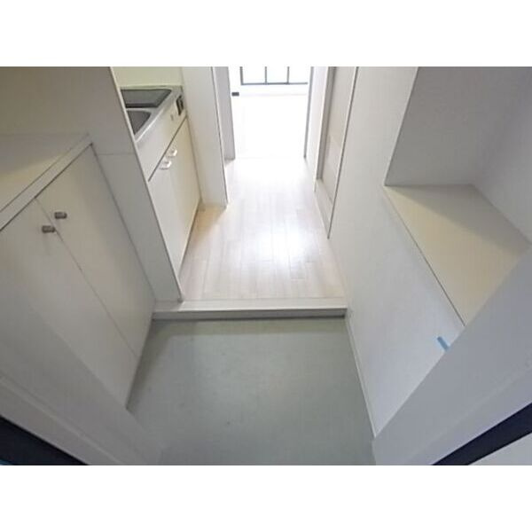 レスパス千種の玄関