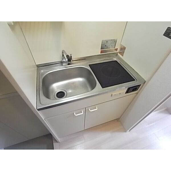 レスパス千種のキッチン