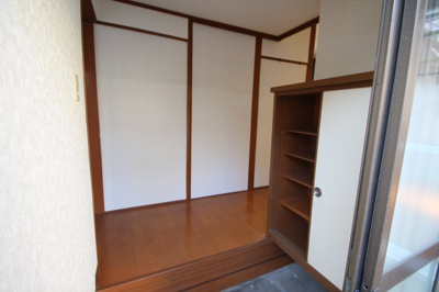 【玄関】 | 松澤貸家