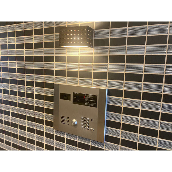 MAPLE ANEST SHINSAKAEのエントランス