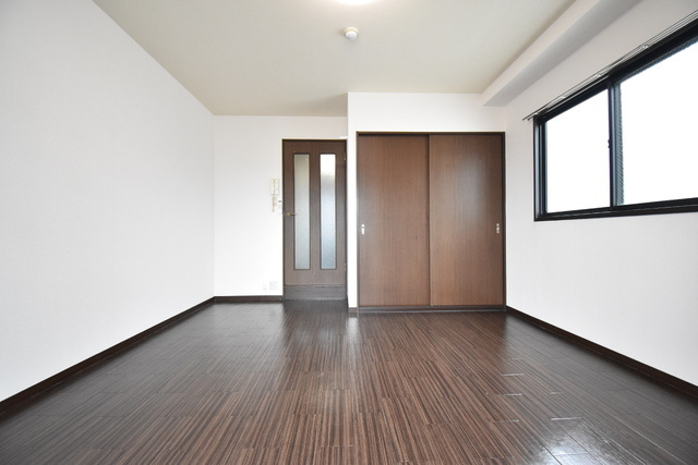 Rosa Candoreの居間・リビング