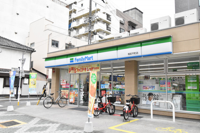 Rosa Candoreの周辺