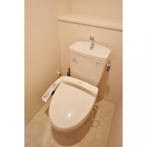 メゾン夕陽ヶ丘のトイレ