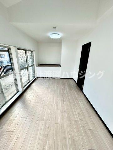 新喜多２丁目一戸建の内装