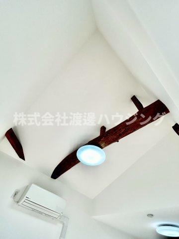 新喜多２丁目一戸建の内装