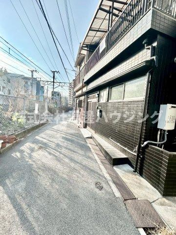 新喜多２丁目一戸建の周辺