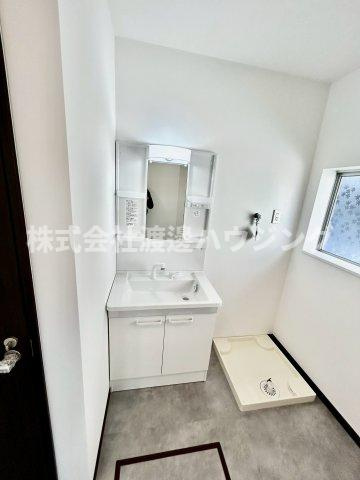 新喜多２丁目一戸建の洗面所