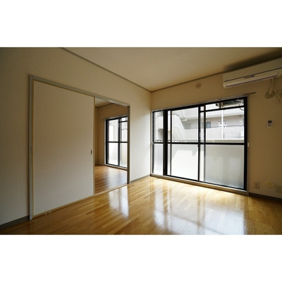 【収納】 | ジェネシス三鷹 | 洋室２