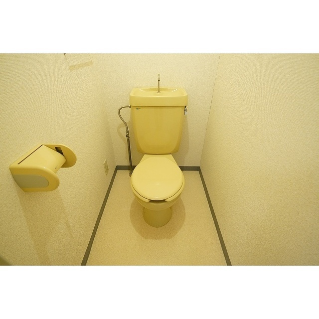 ジェネシス三鷹のトイレ