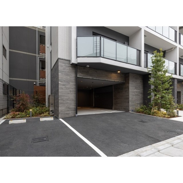 ACP Residence 錦糸町の駐車場