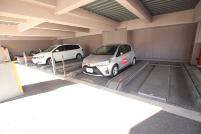 敷地内駐車場、車種・台数制限※要空き確認