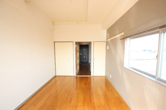 ★シンプルでレイアウトしやすいお部屋★