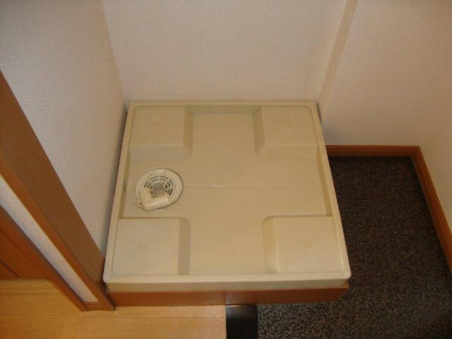 ベル・グラースのその他|洗濯機置場