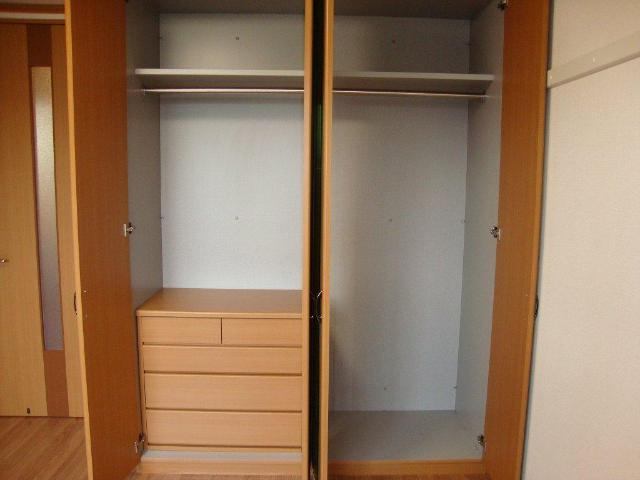 ベル・グラースの収納|クローゼット